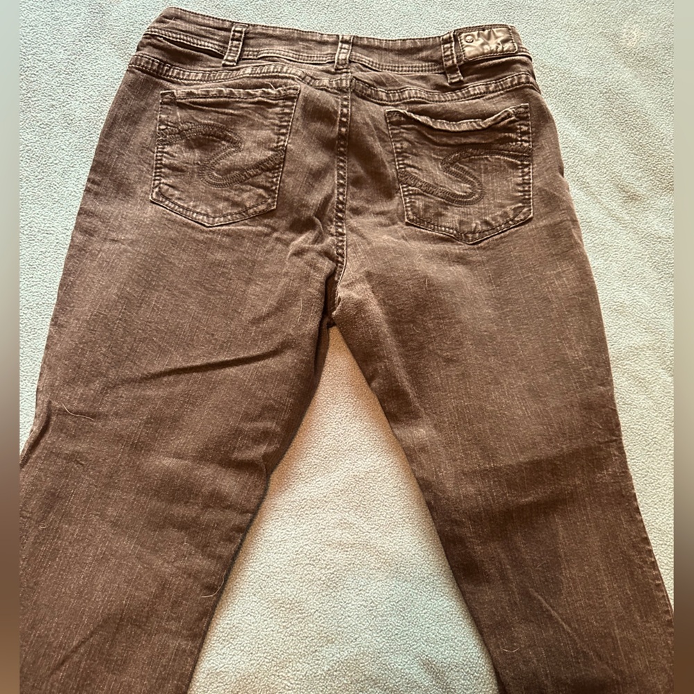 Black womens silver jeans size 20. Hemmed to 29”